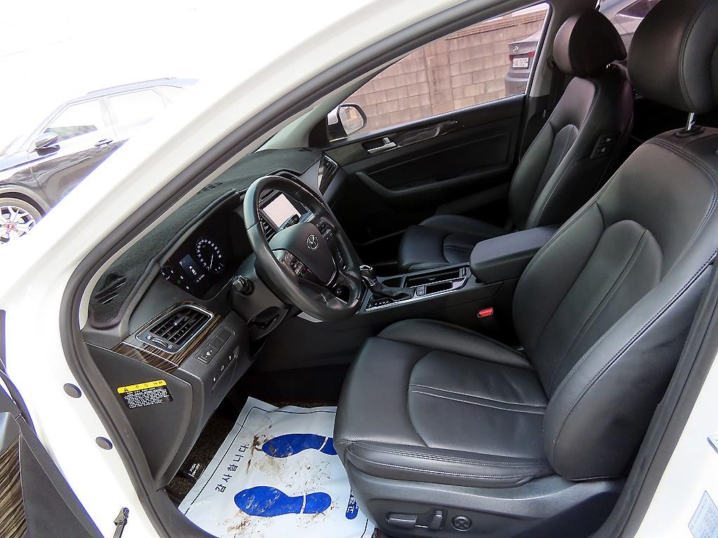 HYUNDAI Sonata - Vista 5