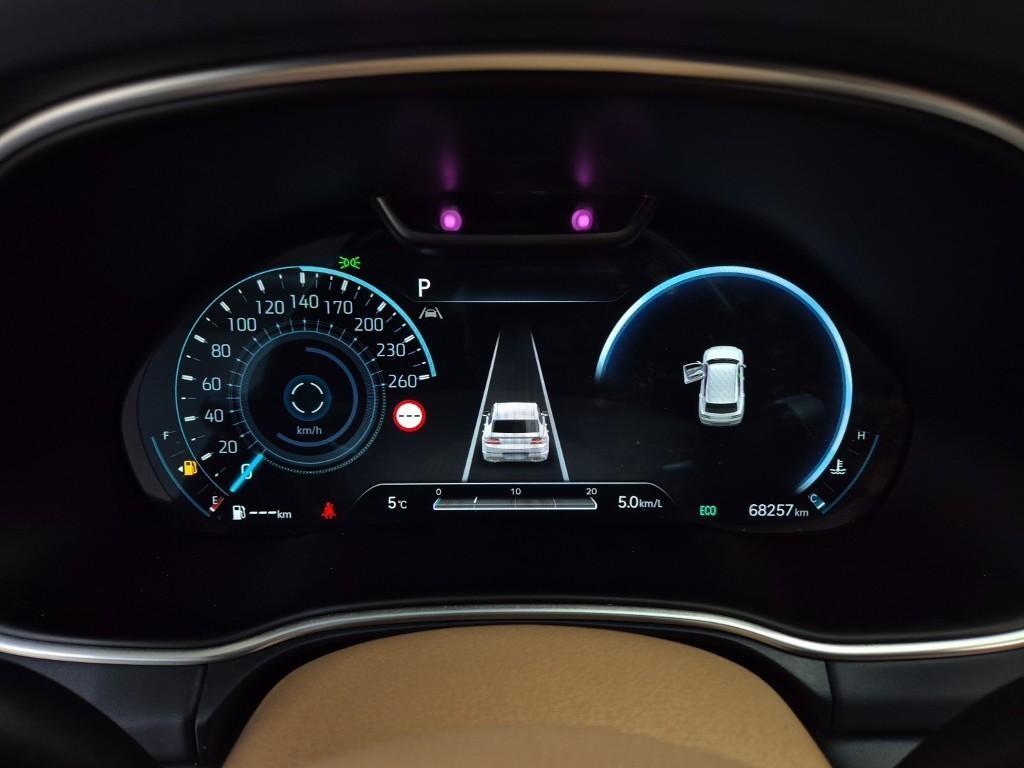 Genesis GV80 - Vista 6