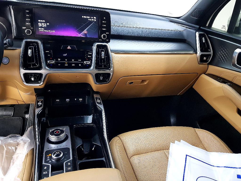 KIA Sorento - Vista 10