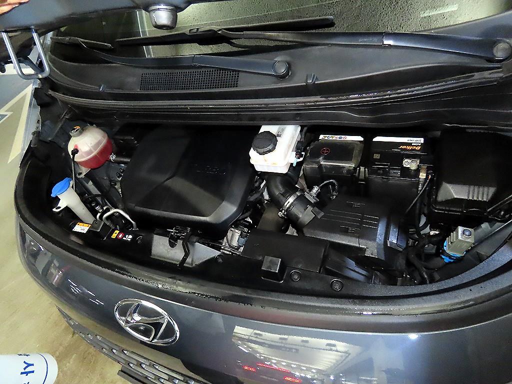 HYUNDAI Staria 2022 Gris - Importación desde Corea - HF Imports Iquique - Foto 16