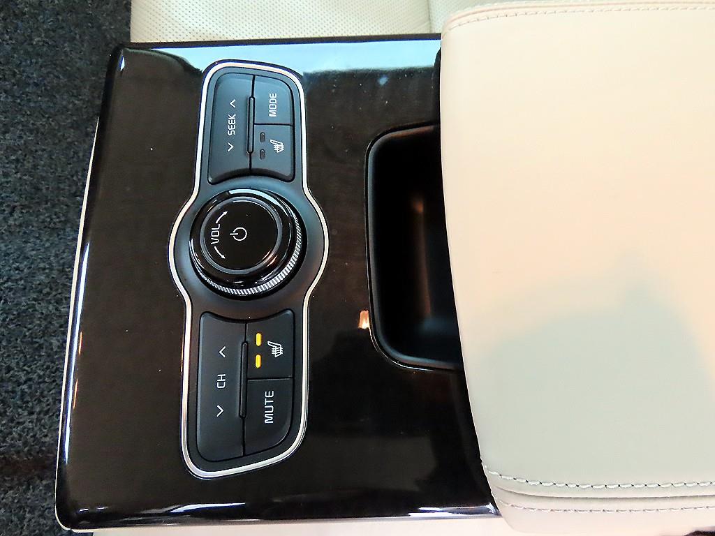 KIA K7 2014 Plateado - Importación desde Corea - HF Imports Iquique - Foto 18