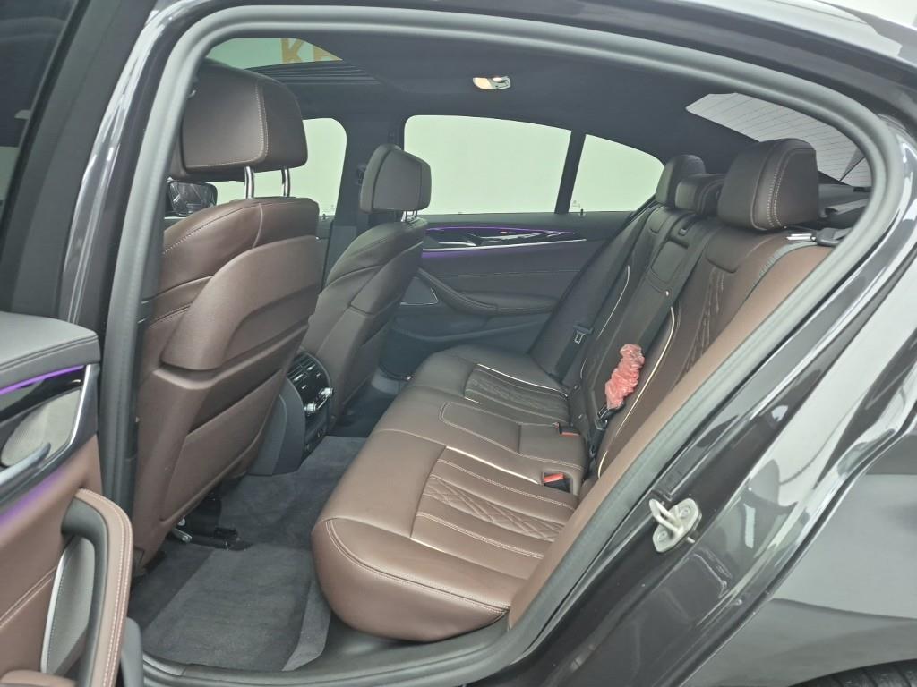 BMW 5 Series - Vista 12