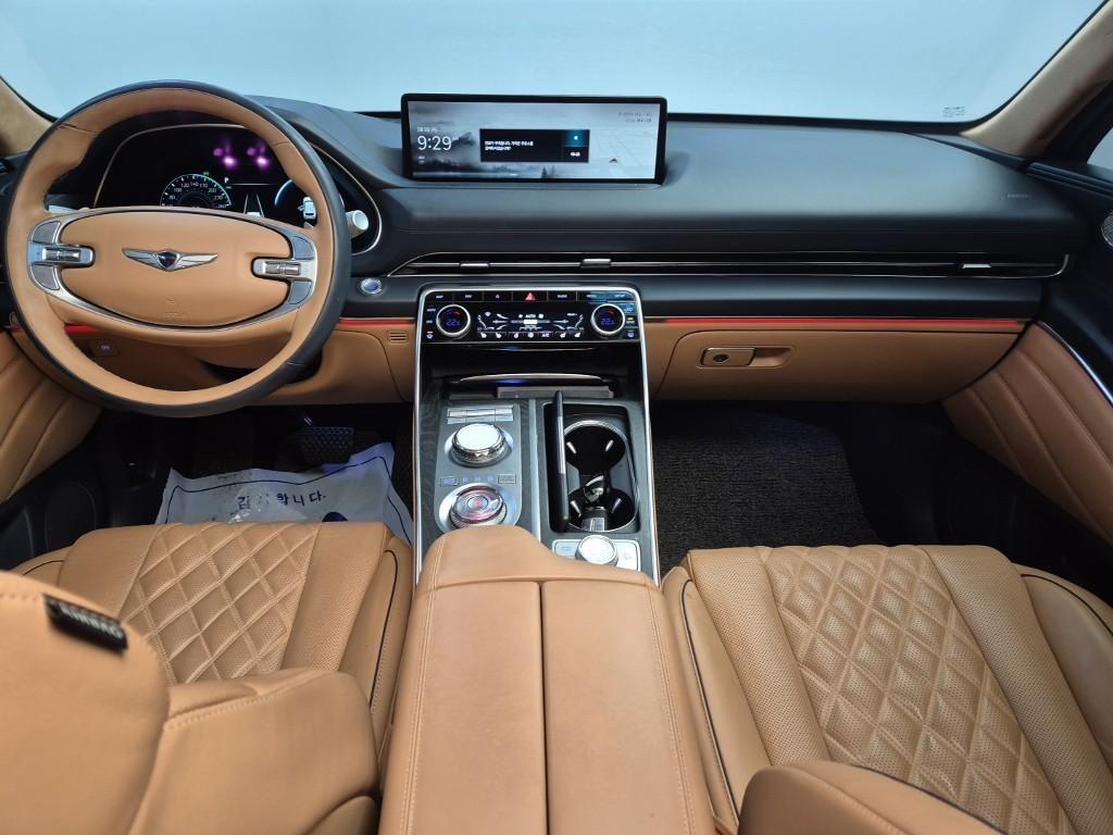 Genesis GV80 - Vista 7