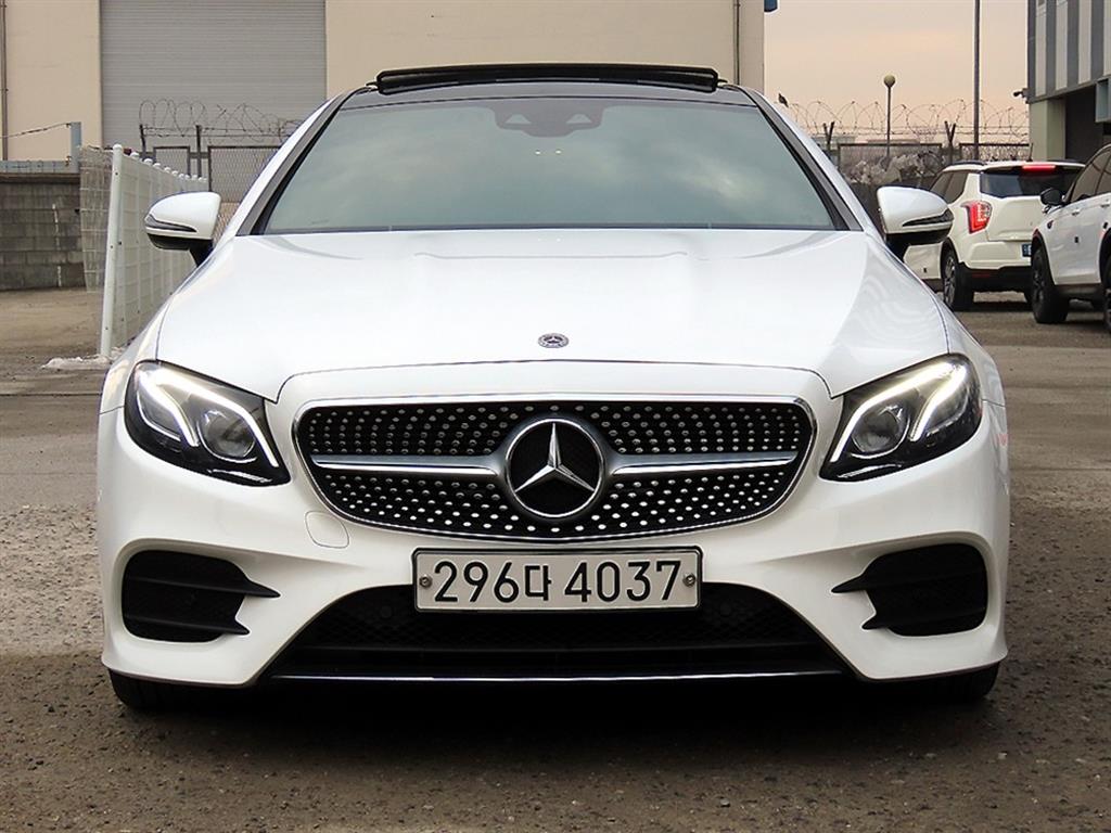 Mercedes Benz E class 2020 Blanco - Importación desde Corea - HF Imports Iquique - Foto 1