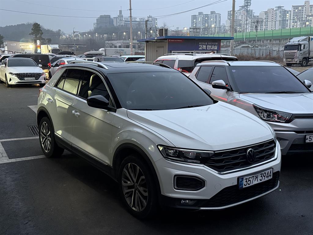 Volkswagen T-Roc 2022 Blanco - Importación desde Corea - HF Imports Iquique - Foto 1