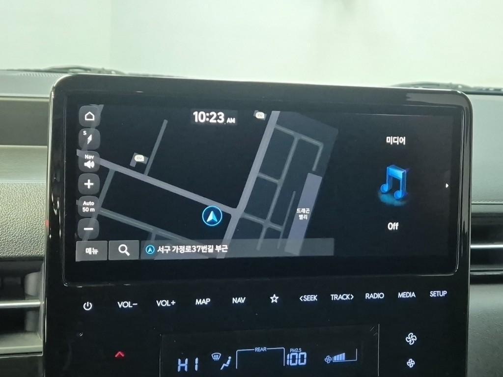 HYUNDAI Staria 2022 Blanco - Importación desde Corea - HF Imports Iquique - Foto 13