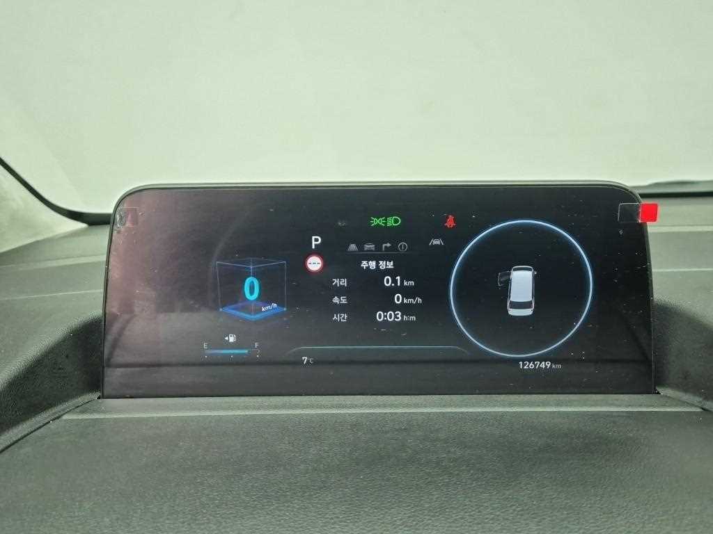 HYUNDAI Staria - Vista 6