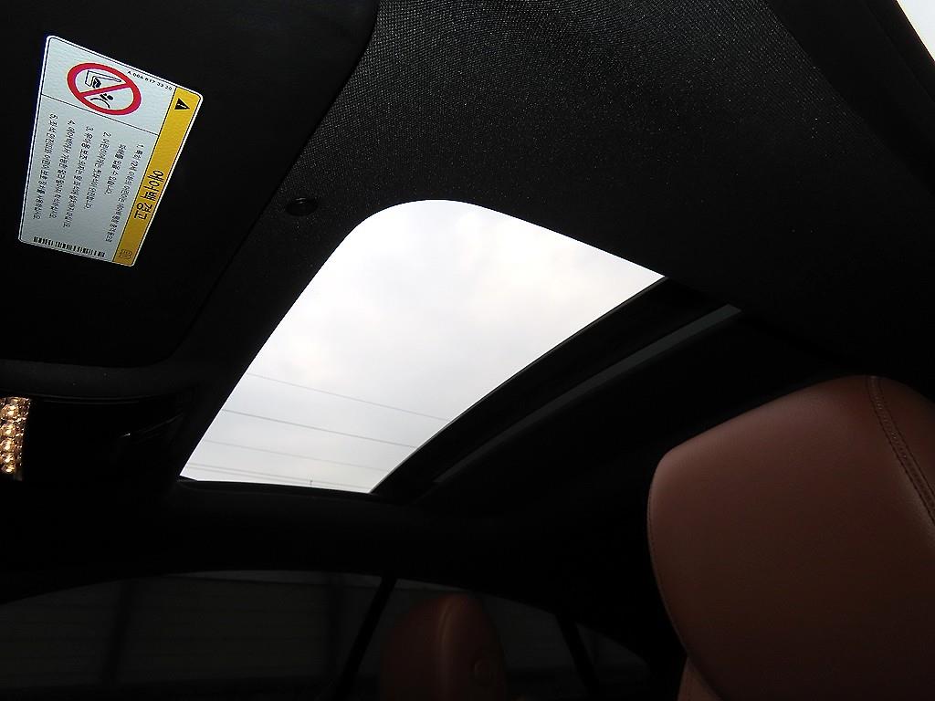 Mercedes Benz E class 2020 Blanco - Importación desde Corea - HF Imports Iquique - Foto 17