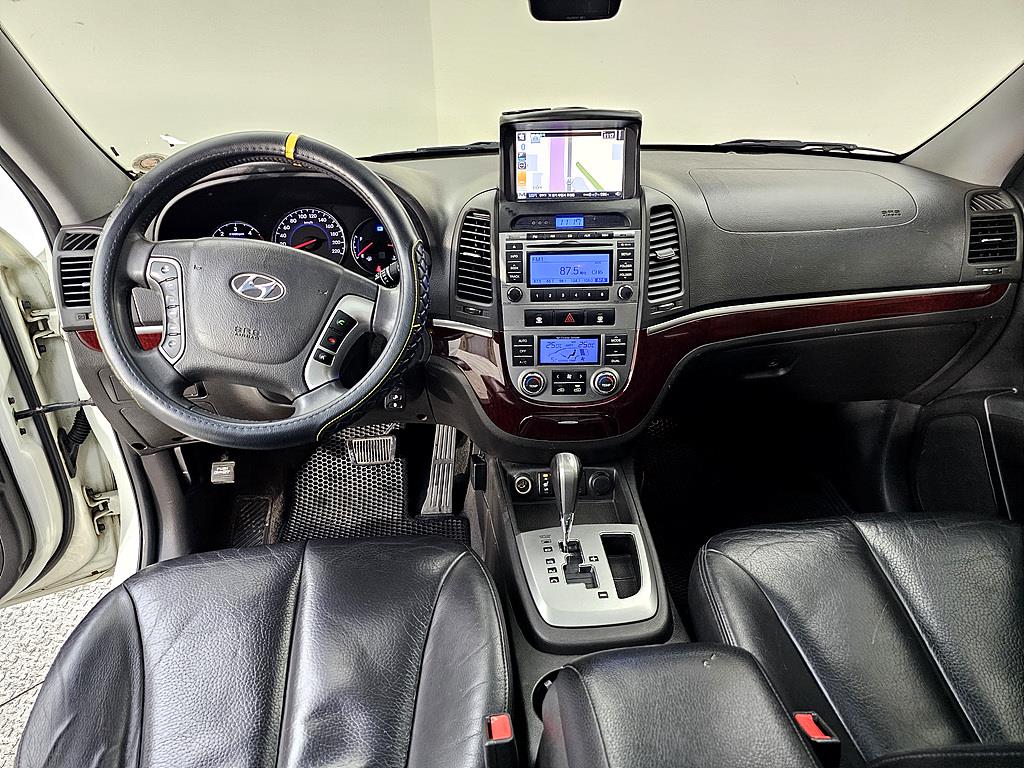 HYUNDAI Santa Fe - Vista 5