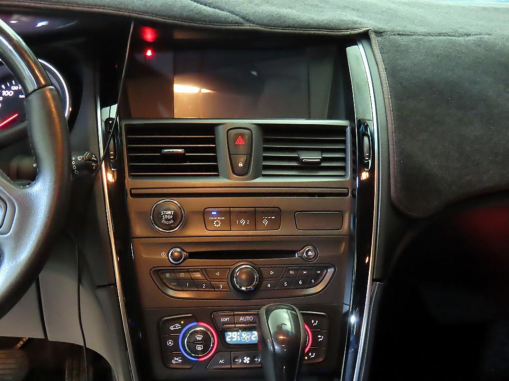 SAMSUNG SM7 - Vista 11