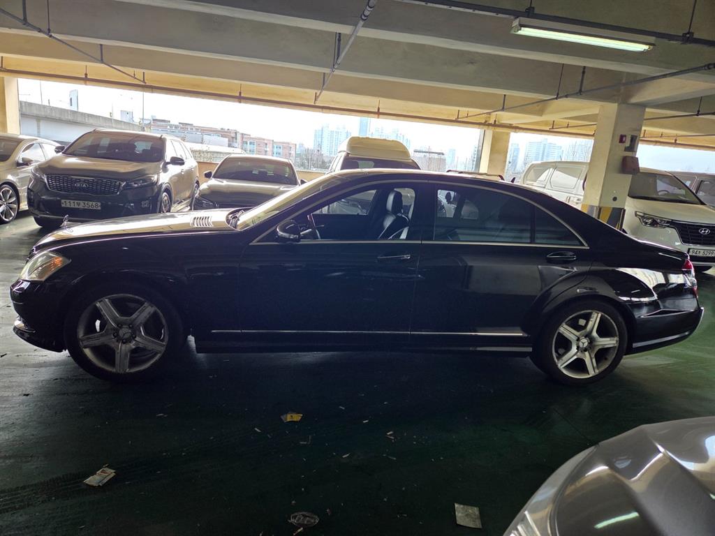 Mercedes Benz S Class - Vista 3