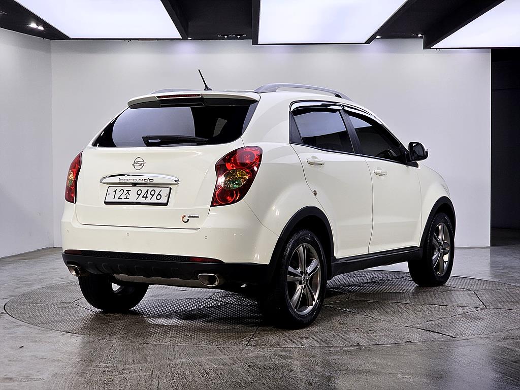 Ssangyong Korando - Vista 3