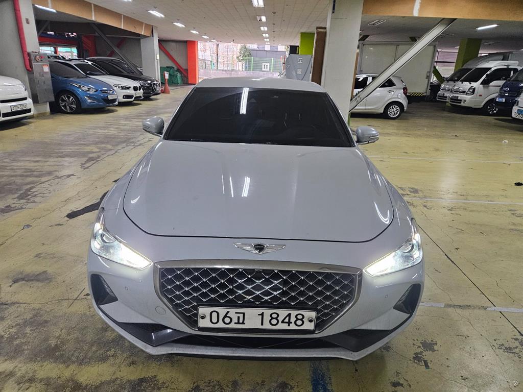 Genesis G70 - Vista 2