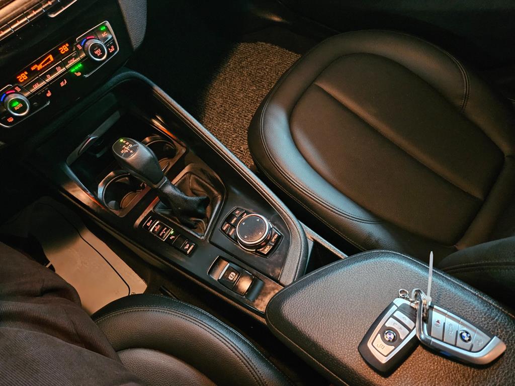 BMW X1 - Vista 11