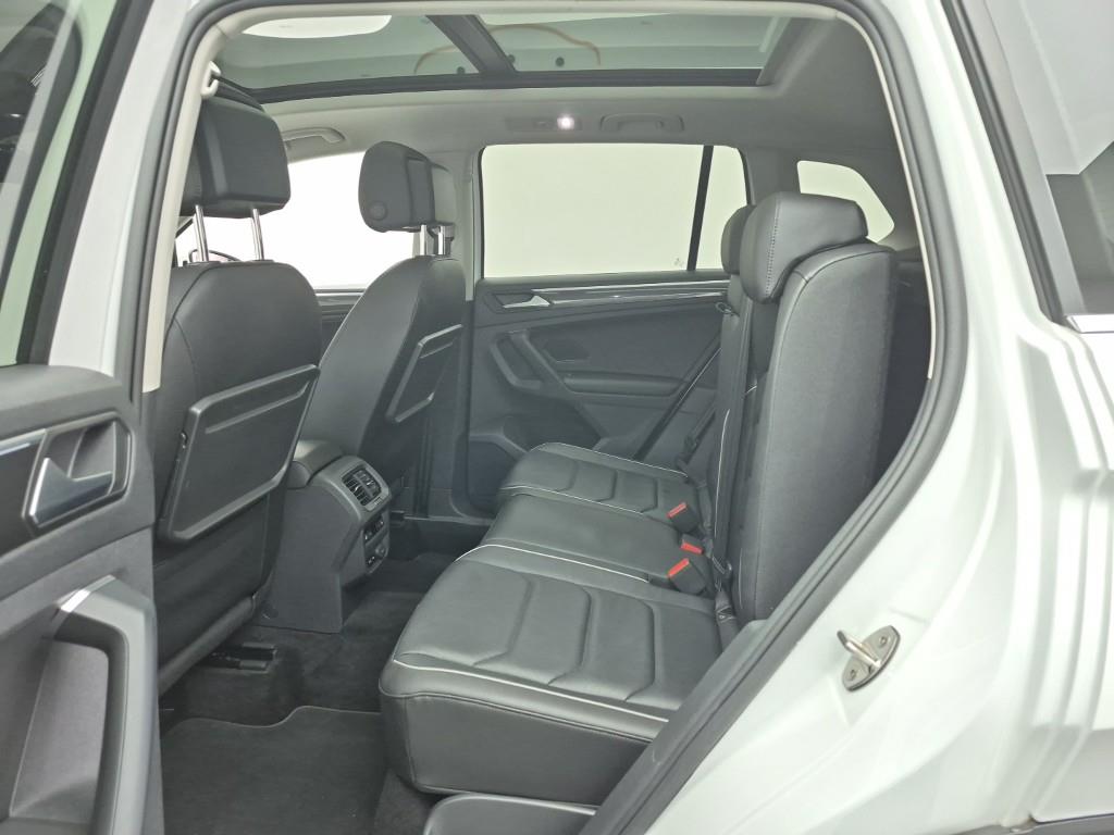 Volkswagen Tiguan - Vista 12