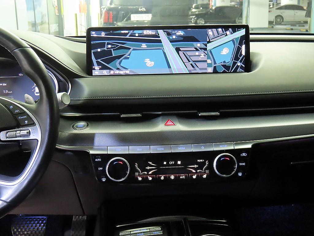 Genesis G80 - Vista 11