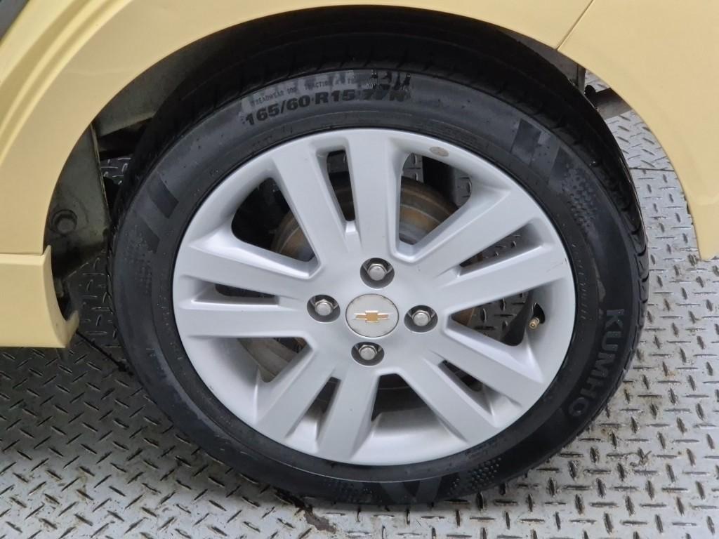 Chevrolet Spark 2013 Amarillo - Importación desde Corea - HF Imports Iquique - Foto 18