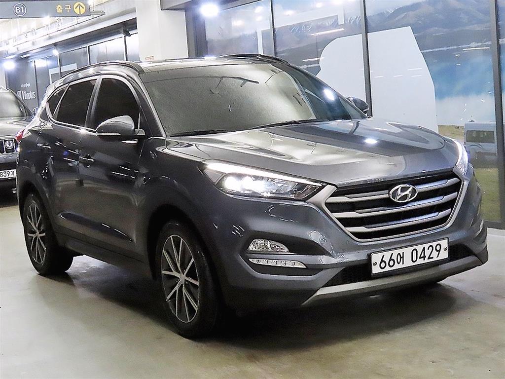 HYUNDAI Tucson 2016 Gris - Importación desde Corea - HF Imports Iquique - Foto 1