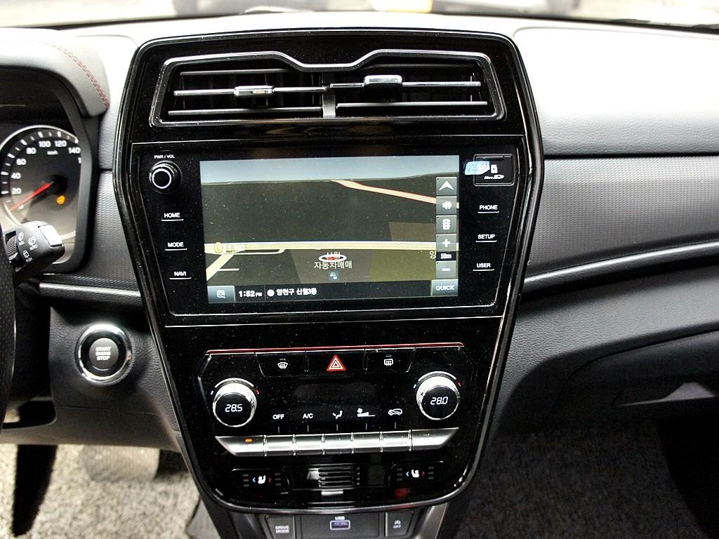 Ssangyong Tivoli 2021 Blanco - Importación desde Corea - HF Imports Iquique - Foto 10