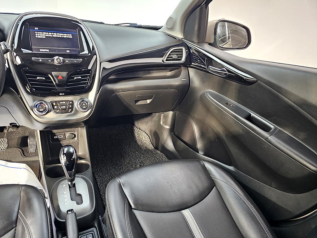 Chevrolet Spark - Vista 11