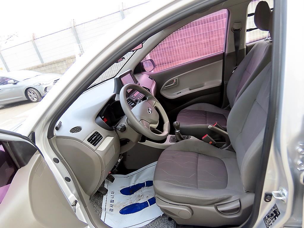 KIA Morning - Vista 5