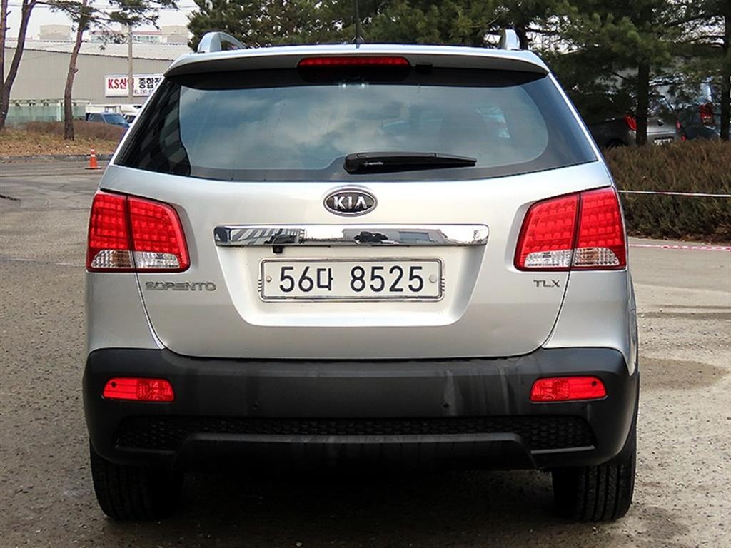 KIA Sorento - Vista 4