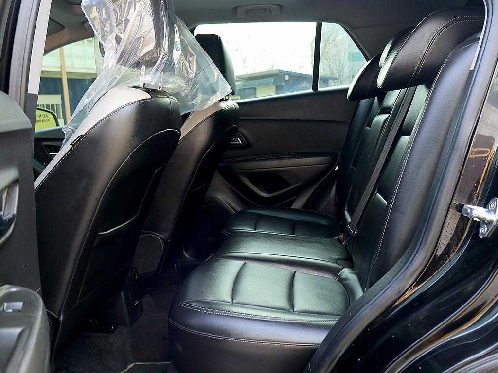 Chevrolet Trax 2018 Negro - Importación desde Corea - HF Imports Iquique - Foto 12