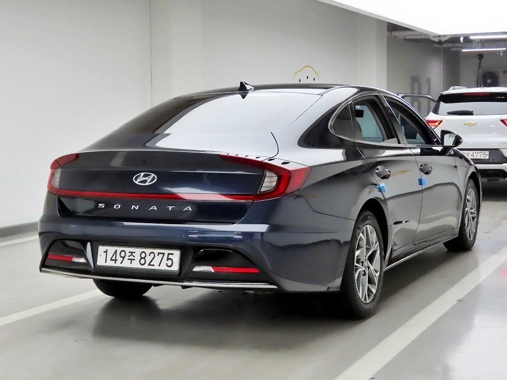 HYUNDAI Sonata - Vista 4