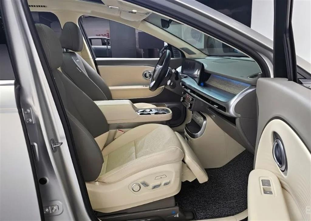 HYUNDAI IONIQ 9 - Vista 10