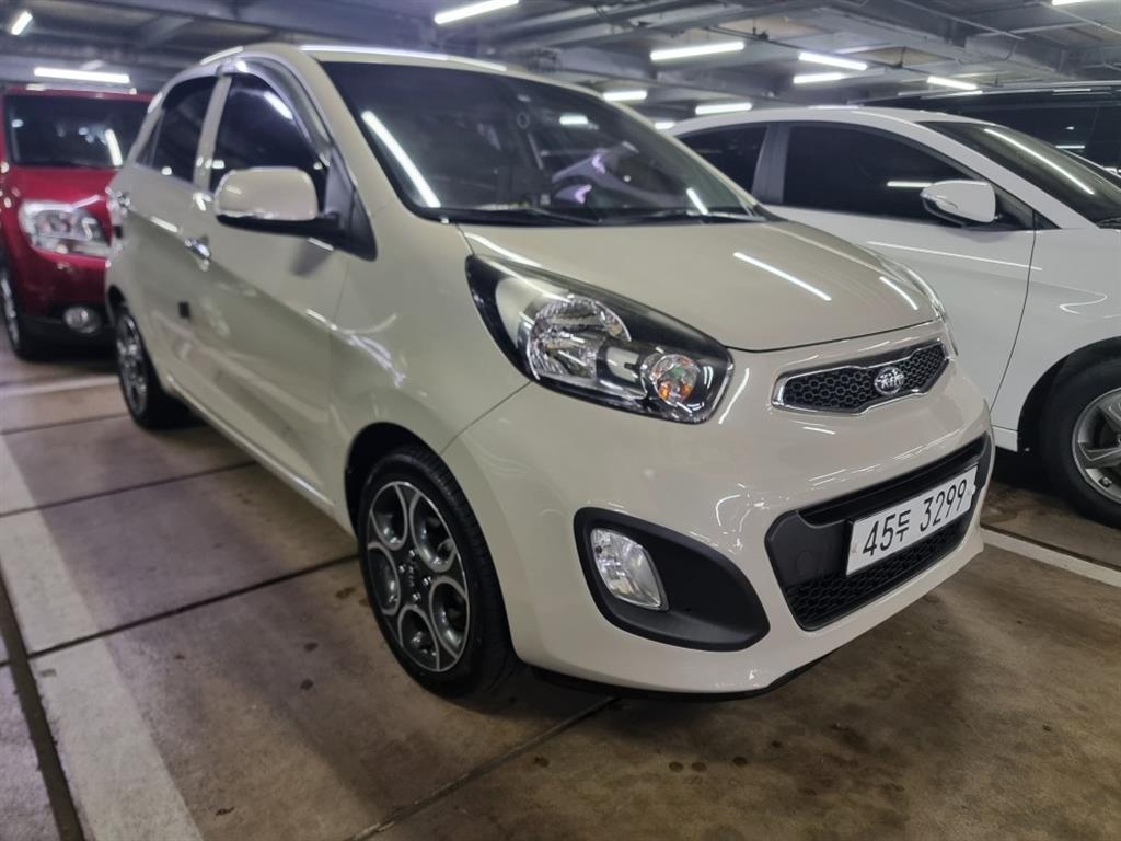 KIA Morning - Vista 4