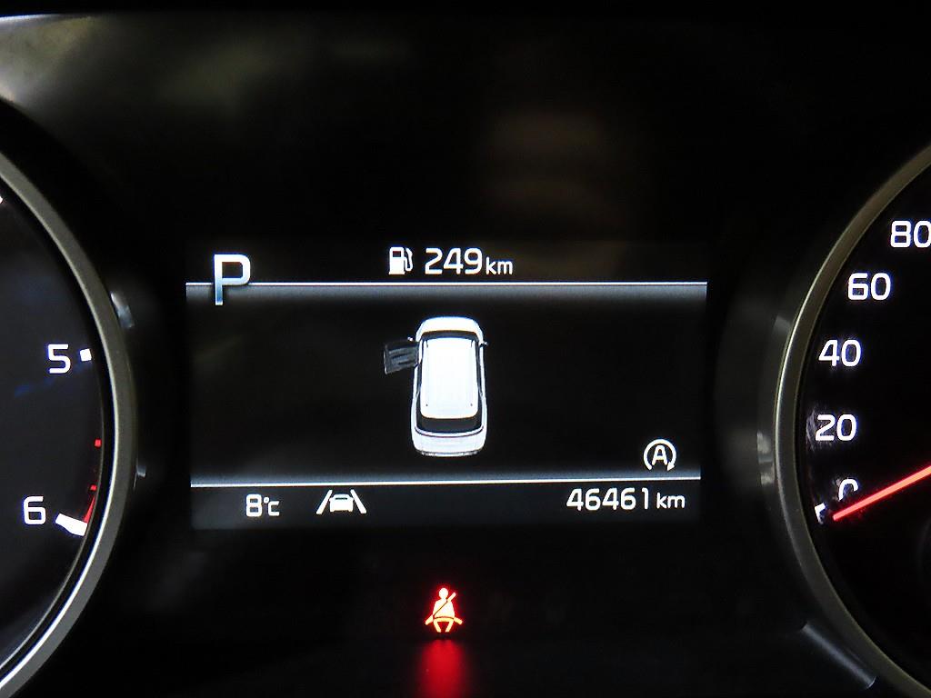 KIA Carnival - Vista 10