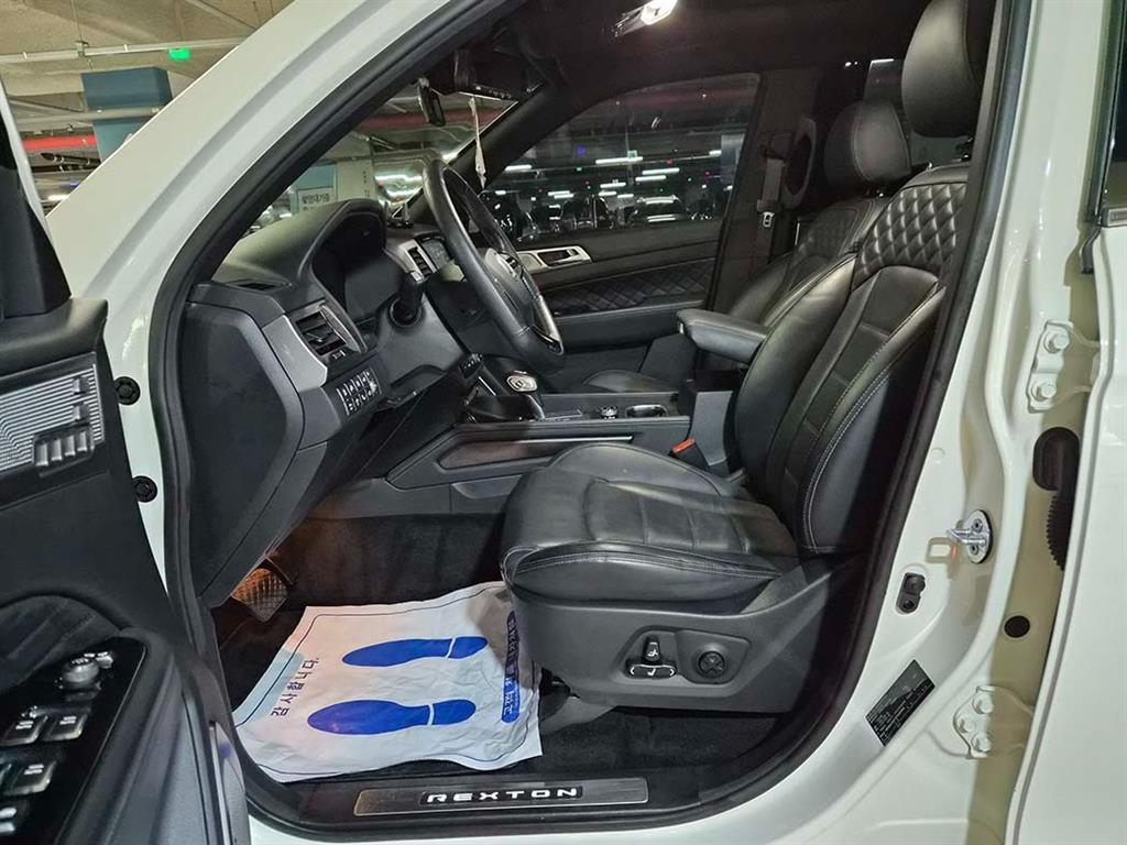 Ssangyong Rexton - Vista 6