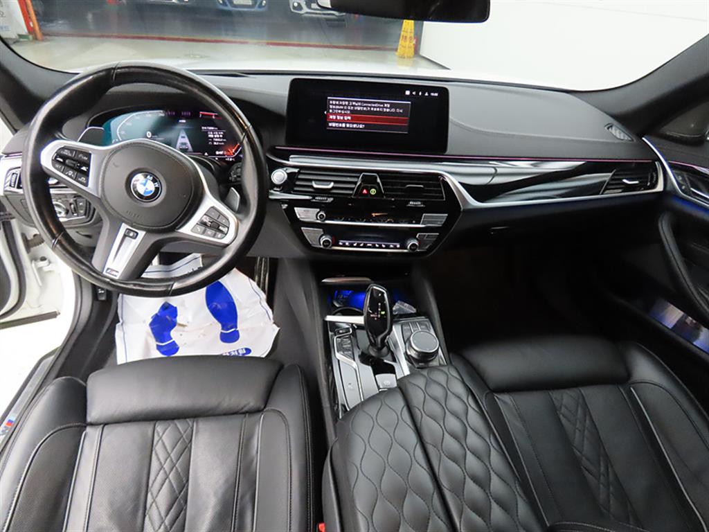 BMW 5 Series - Vista 7