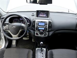 HYUNDAI i30 - Vista 10