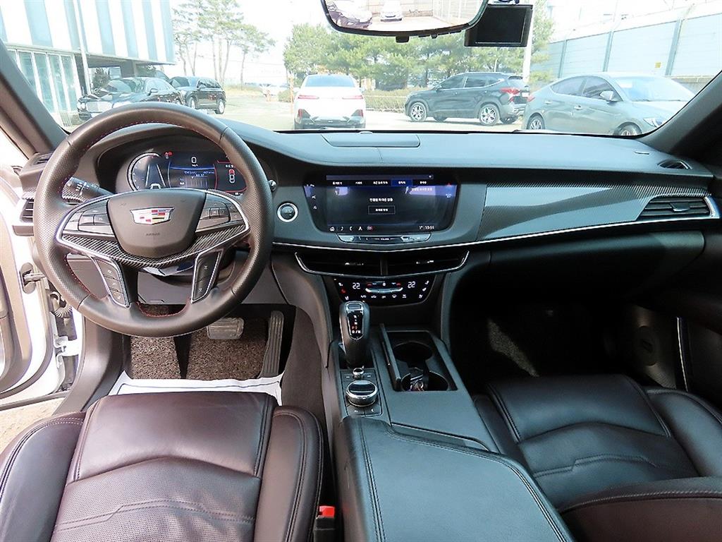 Cadillac CT6 - Vista 7