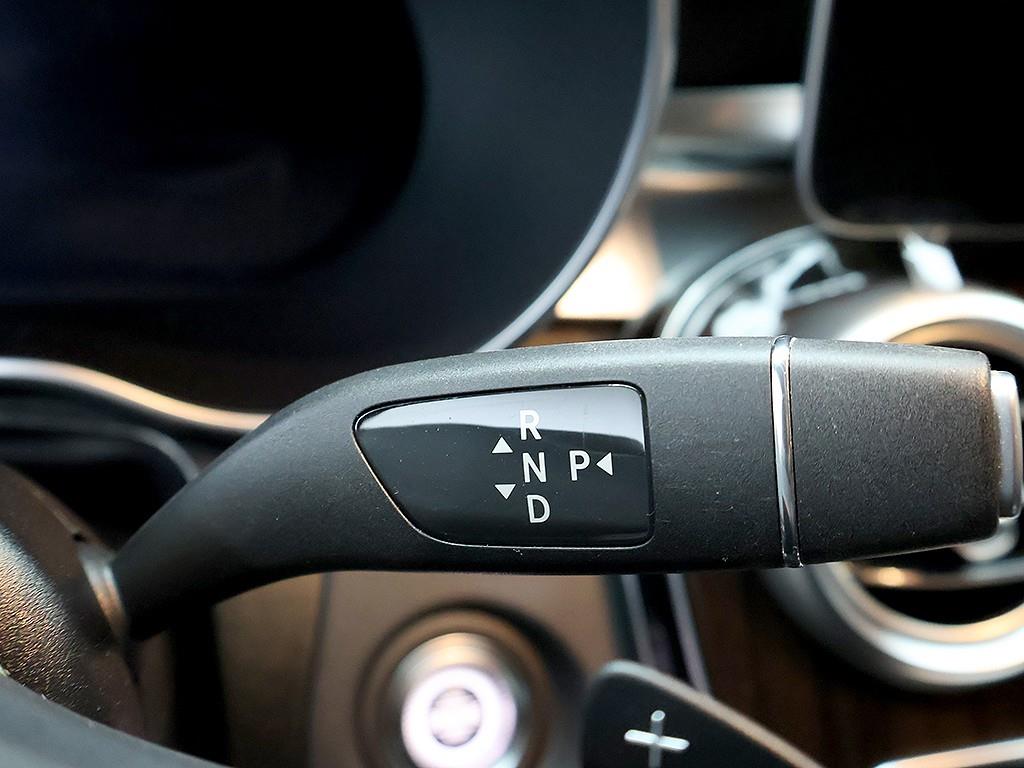 Mercedes Benz GLC Class 2020 Blanco - Importación desde Corea - HF Imports Iquique - Foto 10