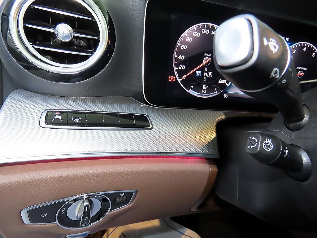 Mercedes Benz E class 2019 Blanco - Importación desde Corea - HF Imports Iquique - Foto 14