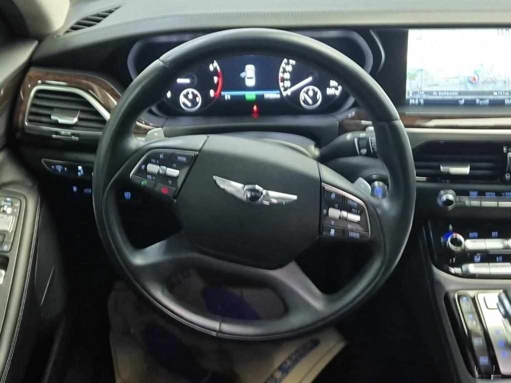 Genesis EQ900 - Vista 9