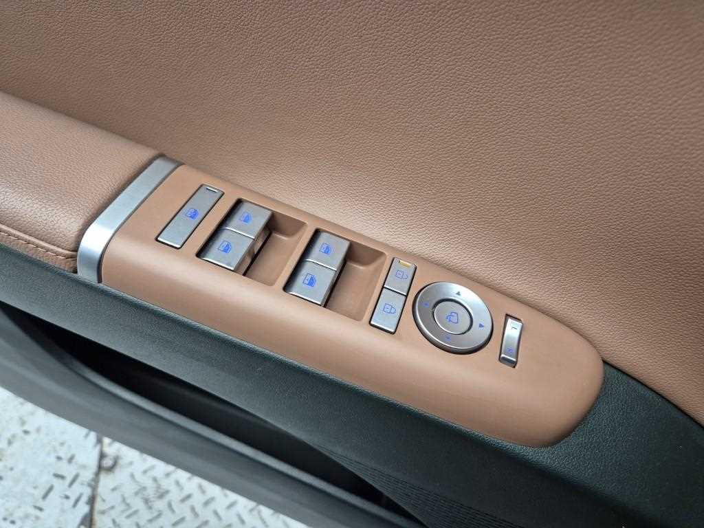 HYUNDAI Grandeur 2023 Negro - Importación desde Corea - HF Imports Iquique - Foto 18