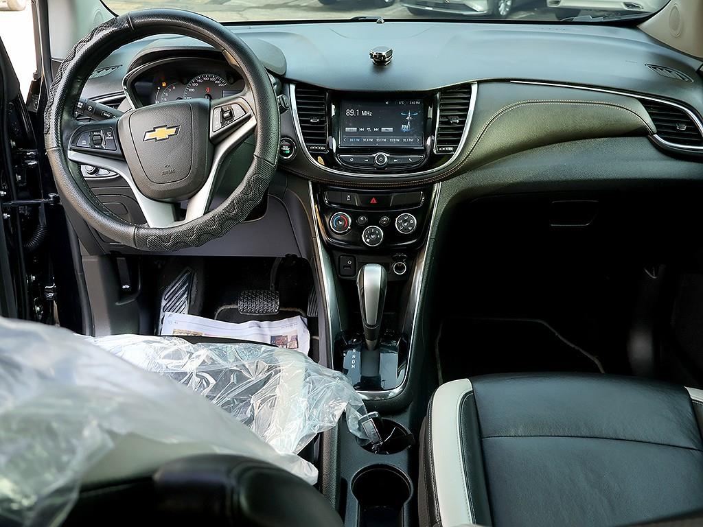 Chevrolet Trax - Vista 9