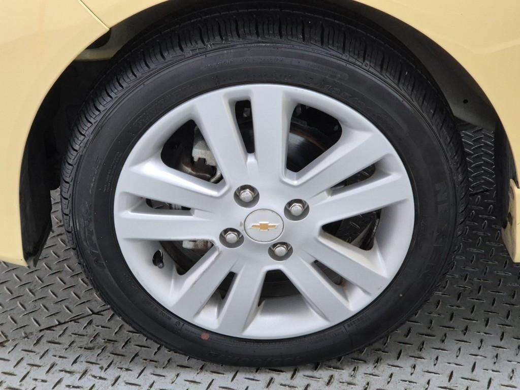 Chevrolet Spark 2013 Amarillo - Importación desde Corea - HF Imports Iquique - Foto 17