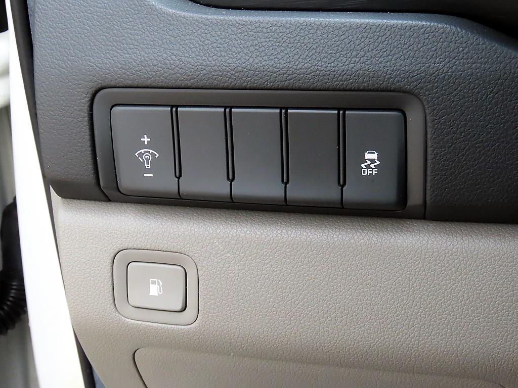 KIA Carnival 2016 Blanco - Importación desde Corea - HF Imports Iquique - Foto 13