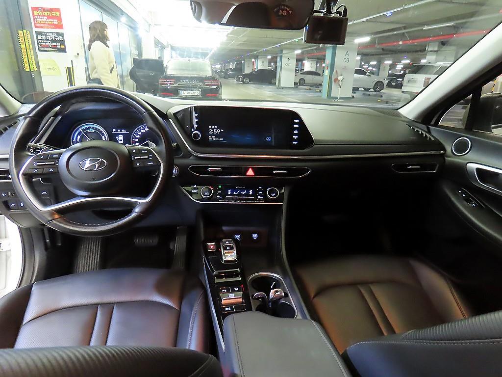 HYUNDAI Sonata - Vista 10