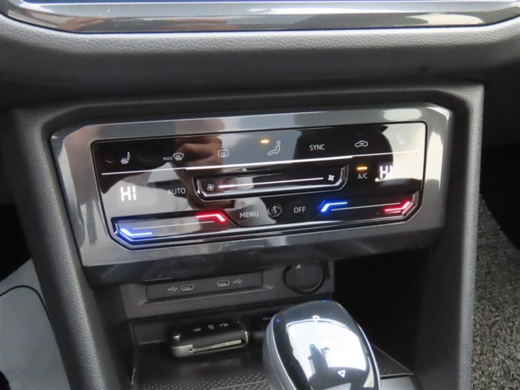 Volkswagen Tiguan 2023 Blanco - Importación desde Corea - HF Imports Iquique - Foto 7