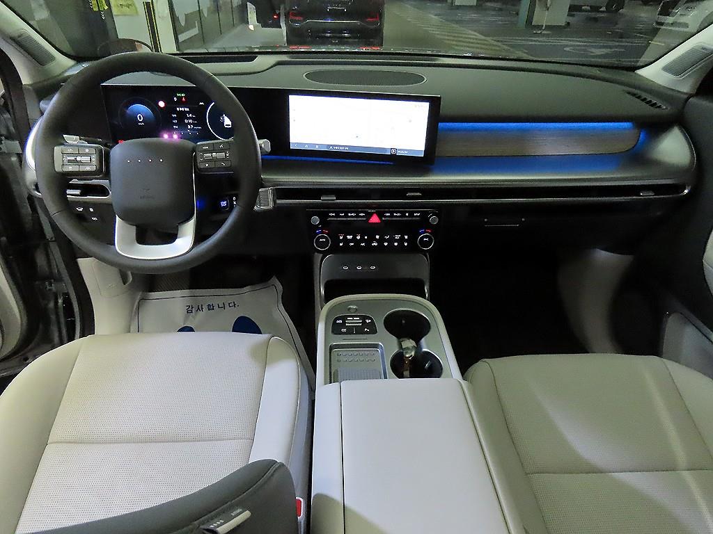 HYUNDAI IONIQ 9 - Vista 10