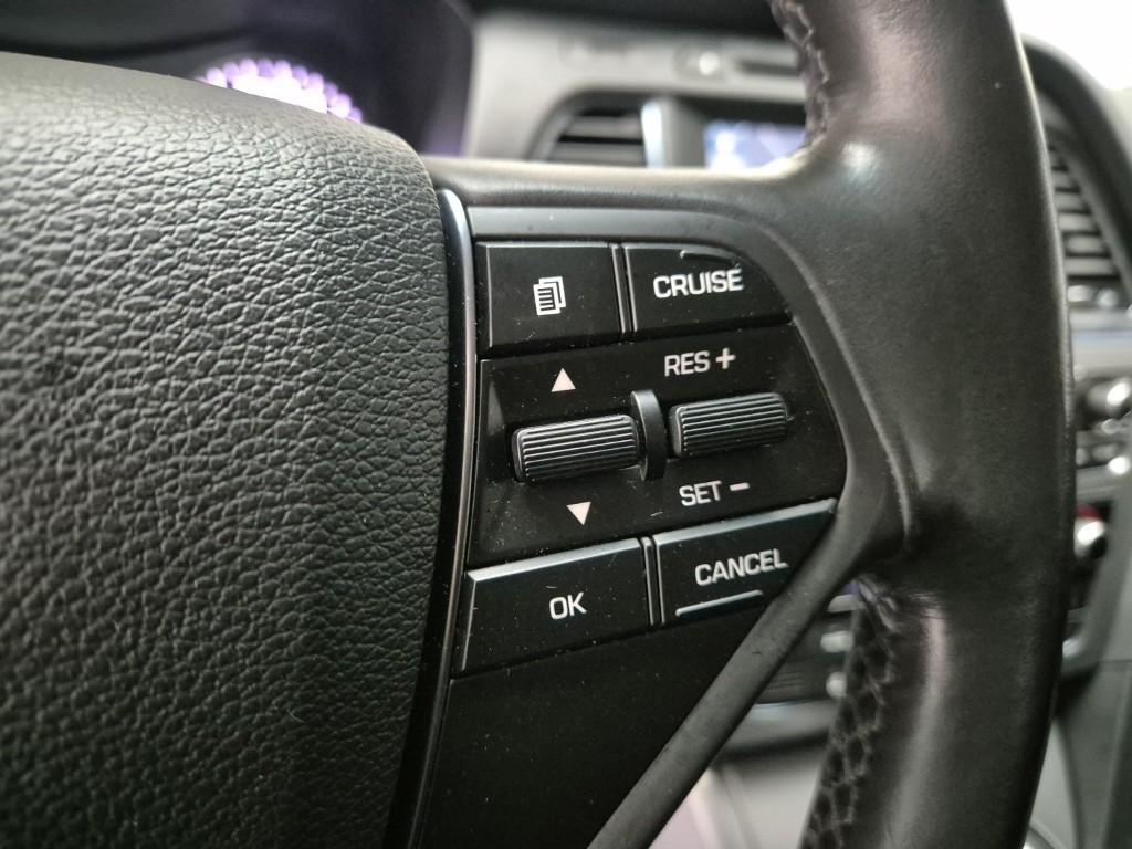 HYUNDAI Sonata - Vista 11