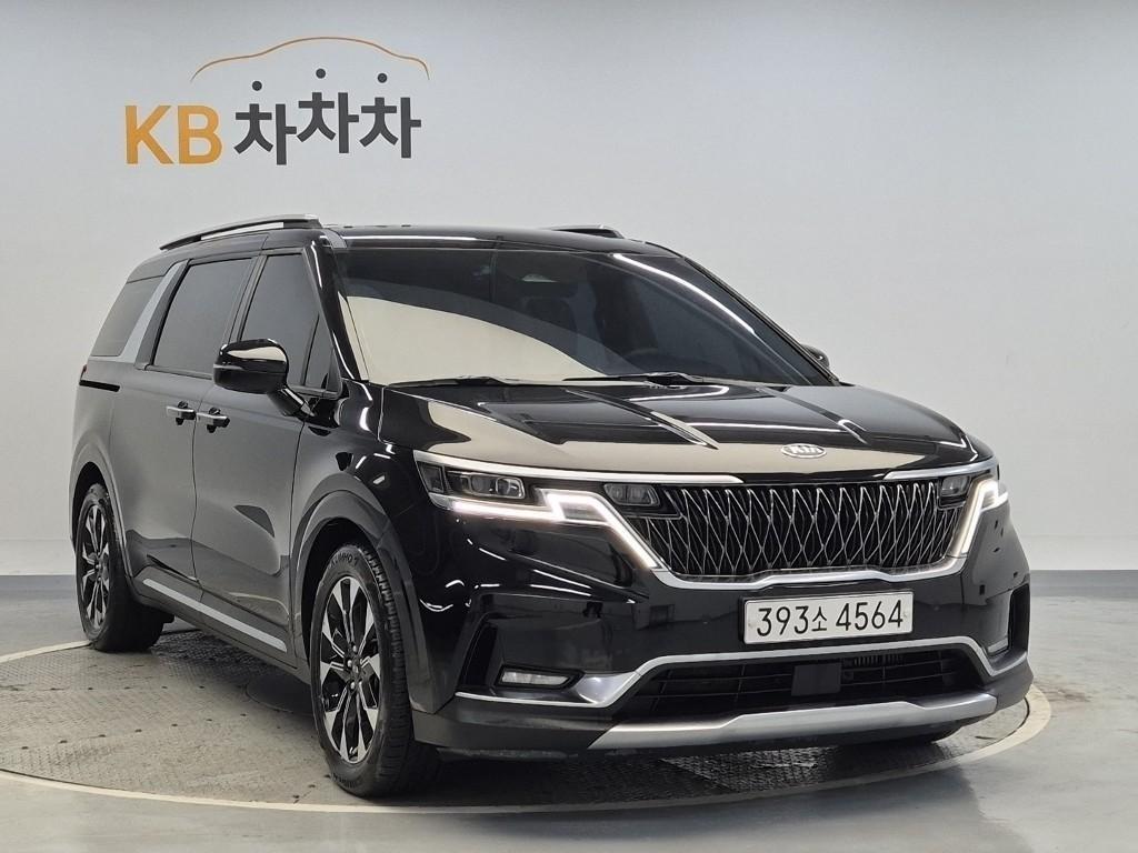 KIA Carnival - Vista 4