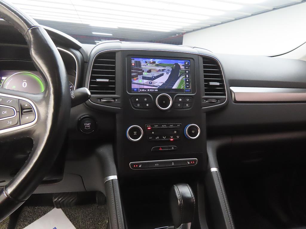 SAMSUNG QM6 - Vista 10