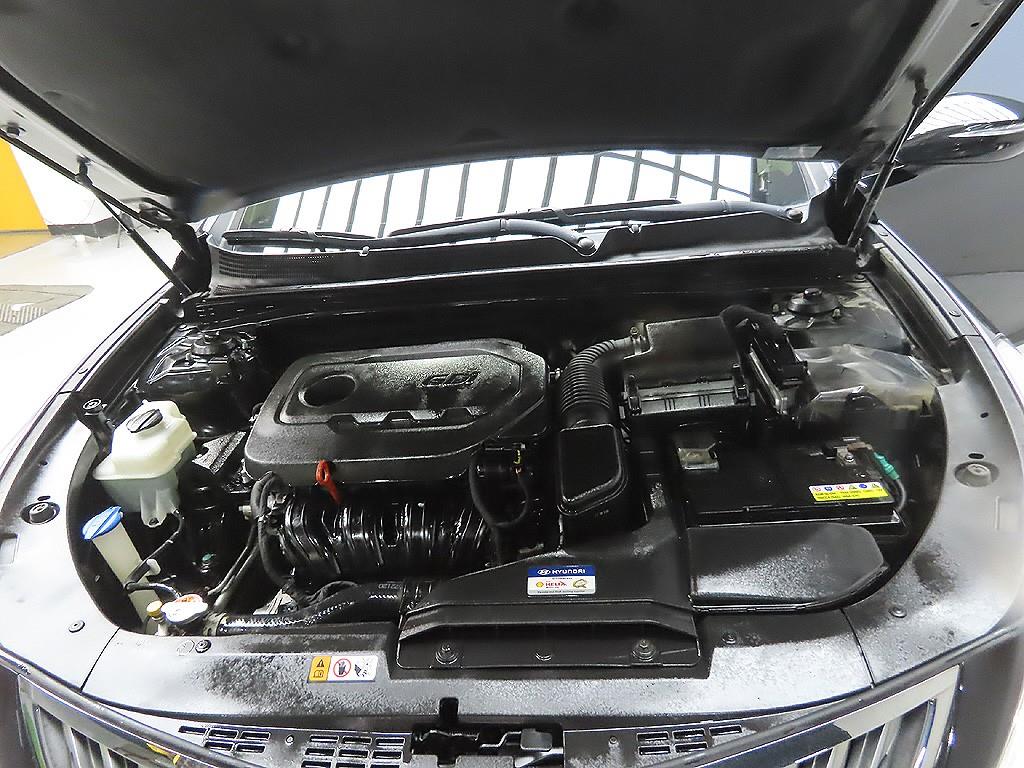 HYUNDAI Grandeur 2015 Negro - Importación desde Corea - HF Imports Iquique - Foto 8