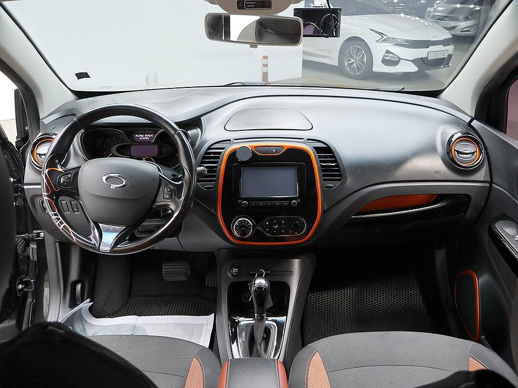 SAMSUNG QM3 - Vista 9